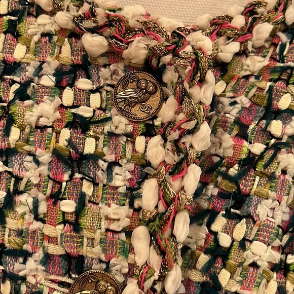 CHANEL NEW with Tags Jacket Size 44 - Picture 4 of 15